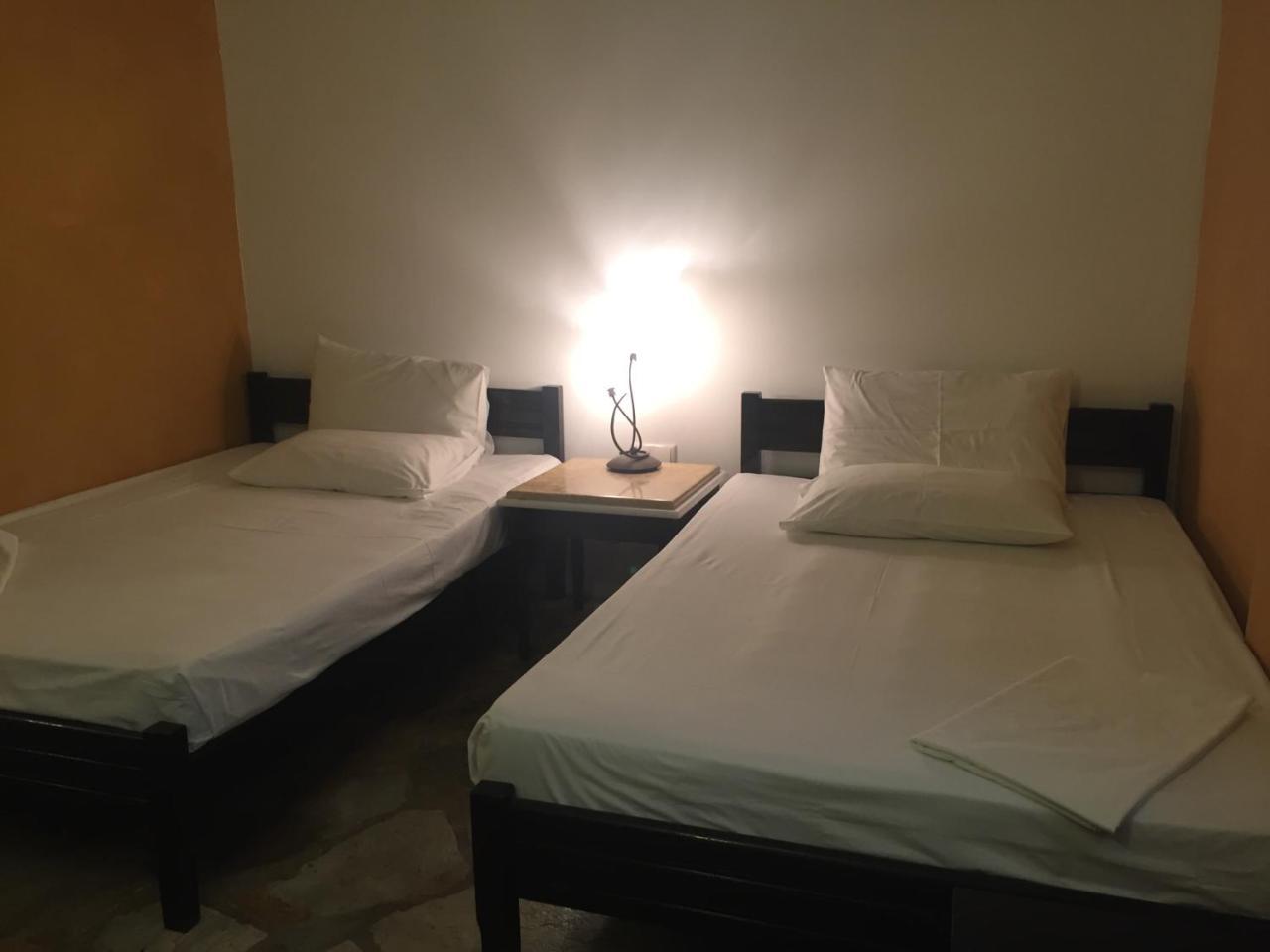 Sotiroulis Apartments Nea Mesagkala Luaran gambar